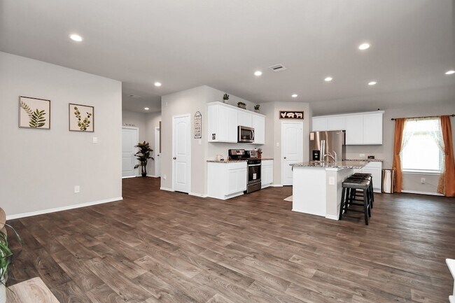 Building Photo - 3610 Crimson Embers Lane