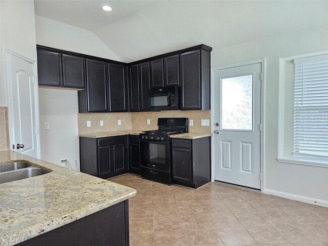 Building Photo - 5231 Lagoon Ct