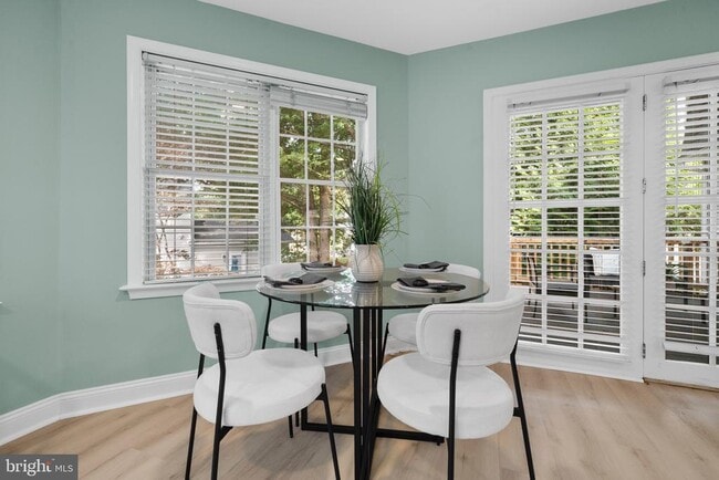 Building Photo - 10429 Headly Ct