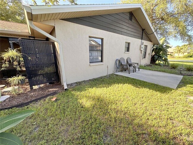 Building Photo - 229 Mark Twain Ln