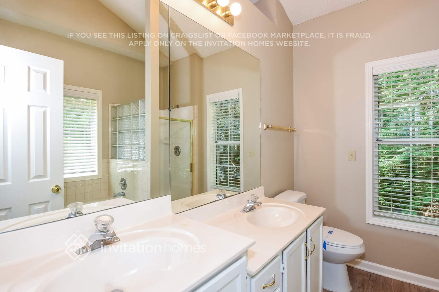 Building Photo - 2041 Stone Forest Dr