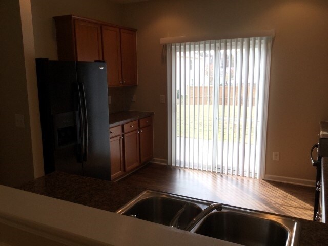 Building Photo - 8018 McKee Dr