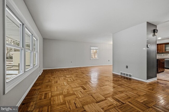 Building Photo - 1513 Fresno Rd