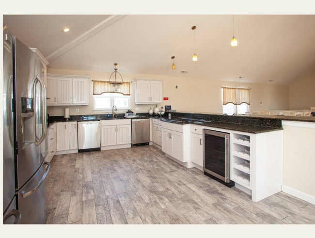 Building Photo - 3109 Sandfiddler Rd