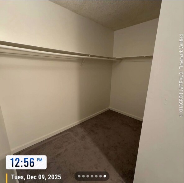 Building Photo - 501 Lansing Dr