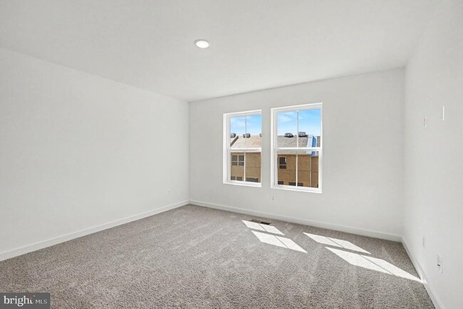 Building Photo - 36110 Wilderness Shores Way