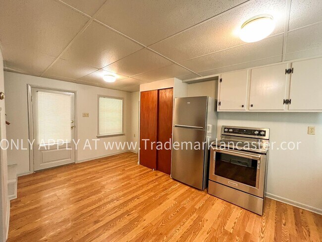 Building Photo - 107 Crest Rd