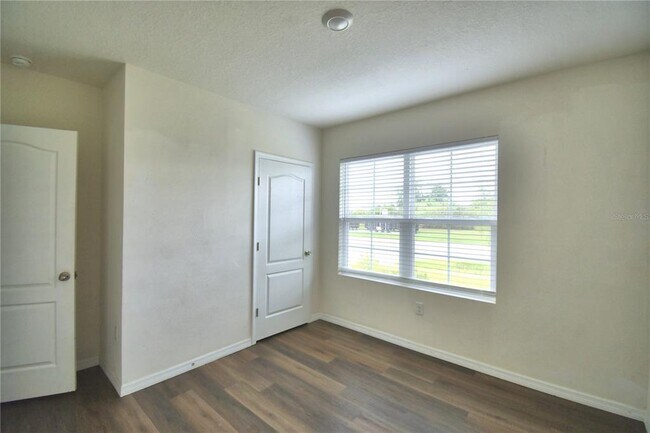 Building Photo - 5628 Siltstone St