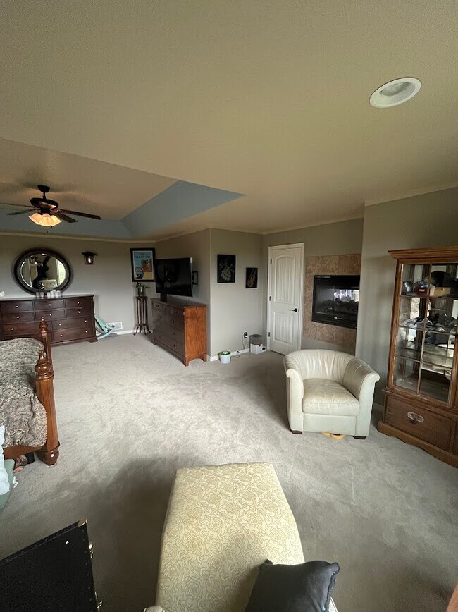 Building Photo - 964 Pyxis Dr
