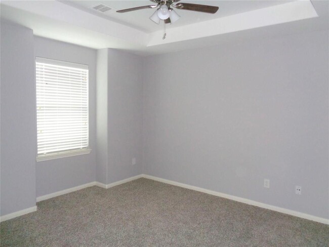 Building Photo - 8122 Montague Manor Ln