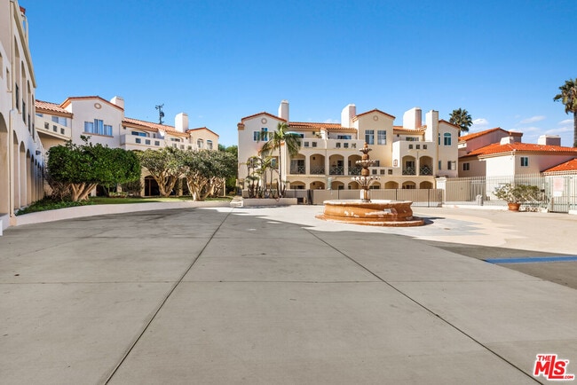 Building Photo - 5500 Torrance Blvd