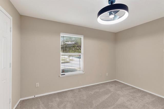 Building Photo - 5953 Snow Creek Dr