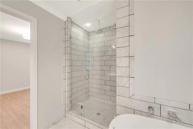 Building Photo - 8506 Millway Dr