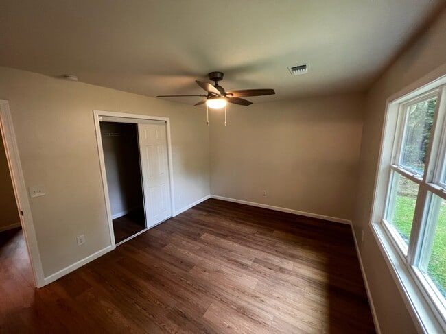 Building Photo - 3025 Barrett Ct