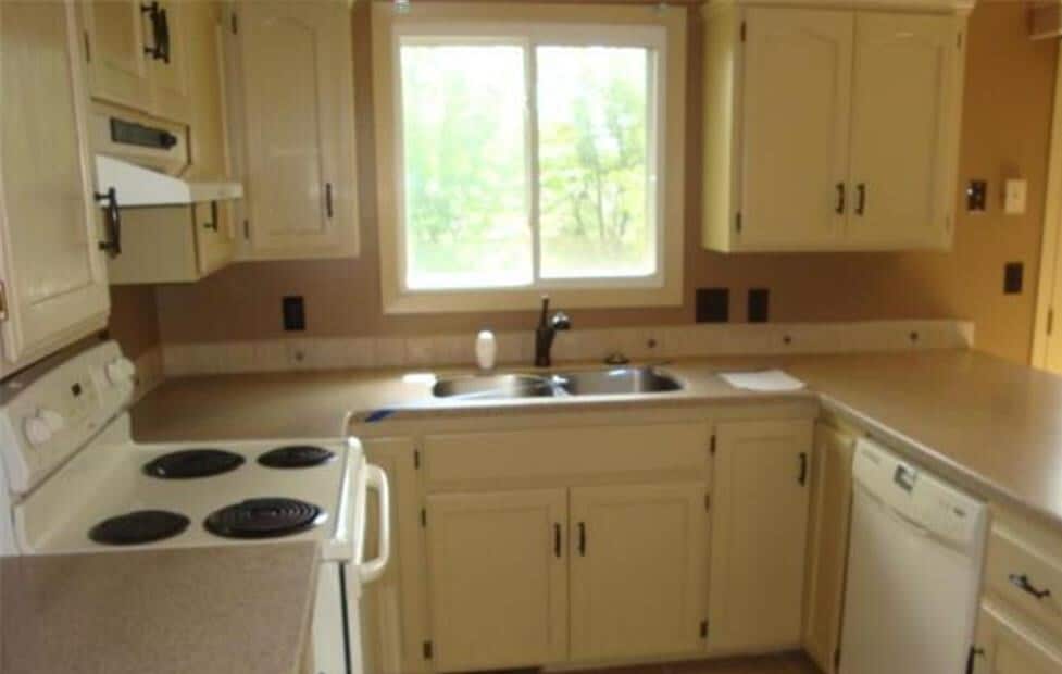 kitchen - 3918 Huntington Ln NW