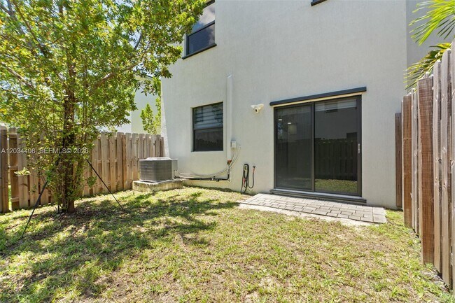 Building Photo - 13386 SW 287th St