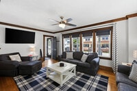 Building Photo - 5013 New St