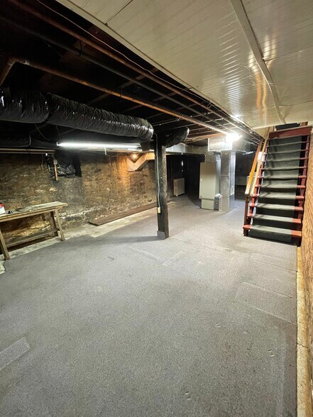 Building Photo - 2107 11th St