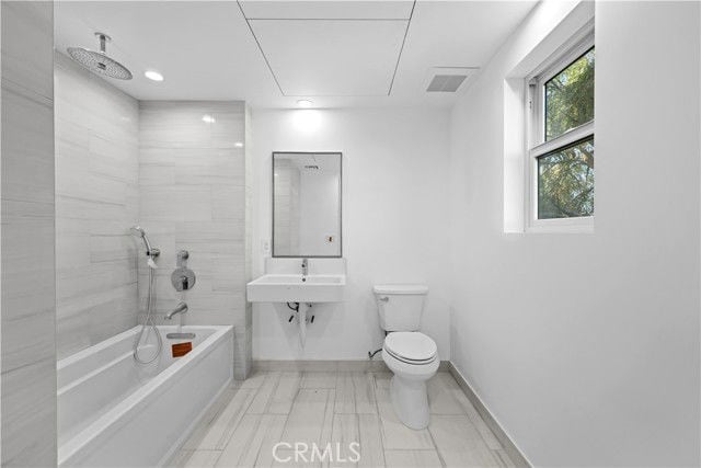 Building Photo - 4214 Fulton Ave