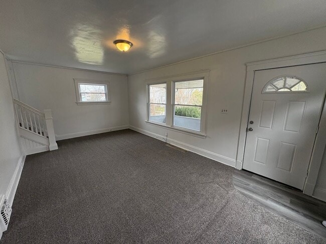 Building Photo - Three bedroom one bathroom 2 story home for rent