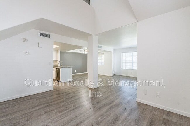 Building Photo - 2343 W Desiree Ln