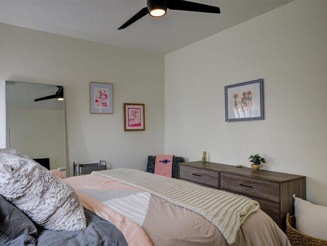 Building Photo - Fully Furnished 3-Bedroom Home with Security & Modern Upgrades