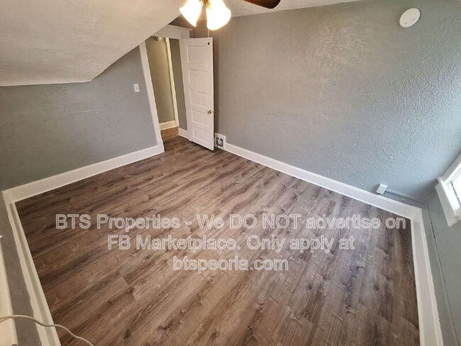 Building Photo - 1912 W Ann St