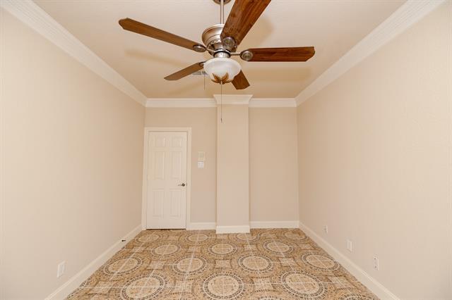 Building Photo - 624 Horseshoe Bend