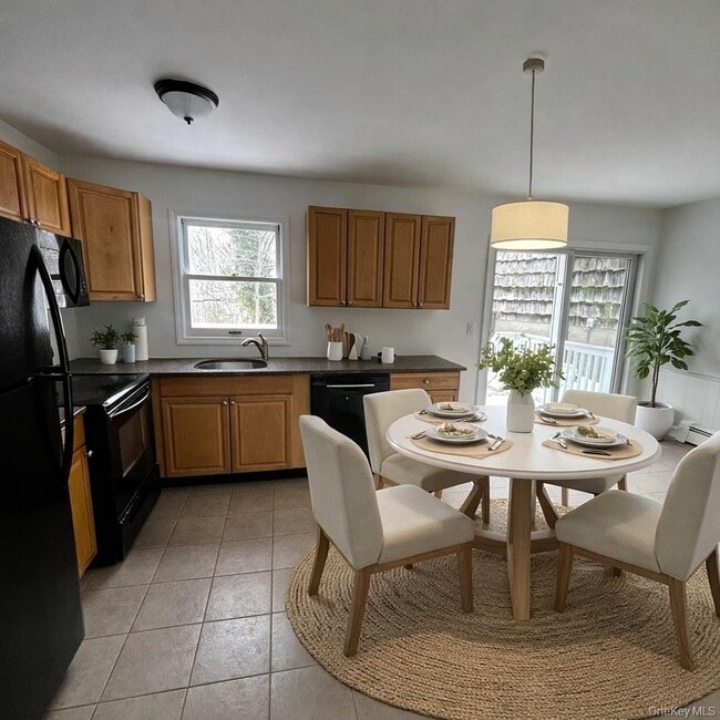 Building Photo - 35 Lone Oak Dr