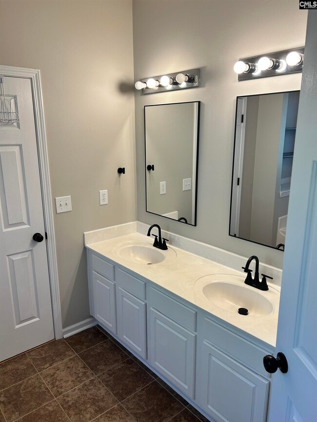 Building Photo - 480 Indigo Ridge Dr