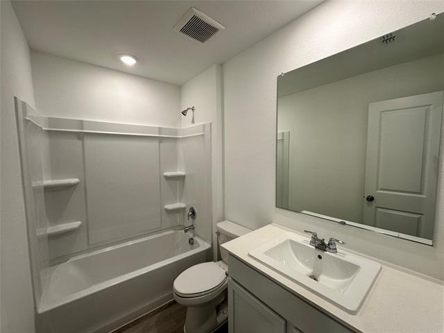 Building Photo - 6307 Kingfisher Wy