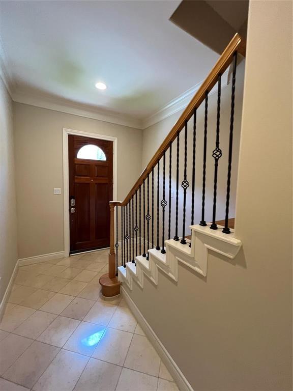 Building Photo - 2608 Cheshire Oaks Dr