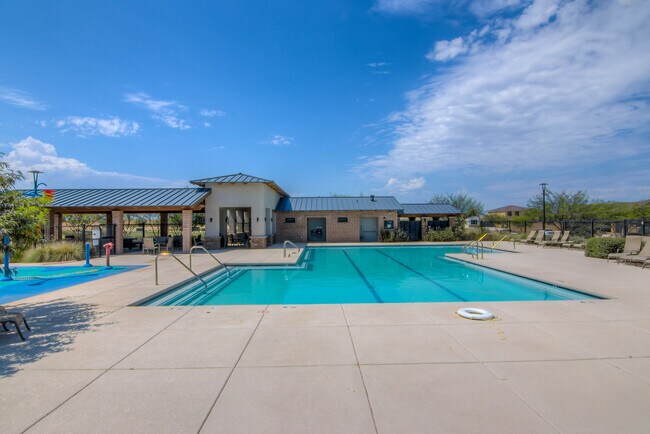 Building Photo - 6680 E Via Jardin Verde