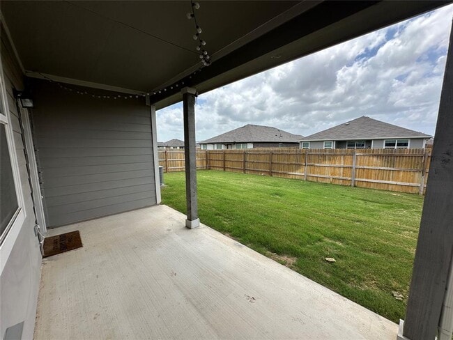 Building Photo - 103 Krause Spgs Dr