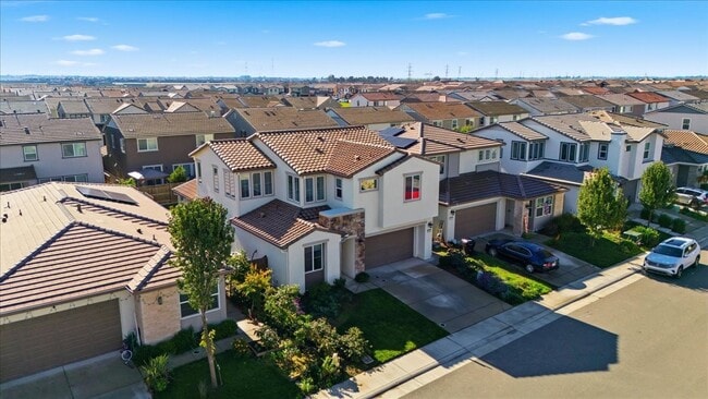 Building Photo - 5120 Moonraker Ln