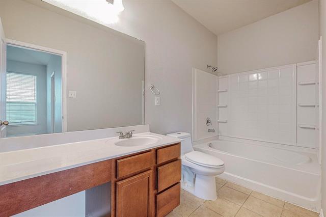 Building Photo - 1901 Prospect Ln