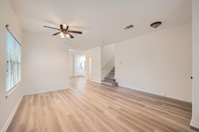 Building Photo - 20840 Silverbell Ln