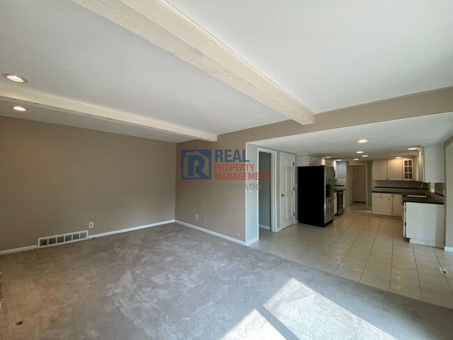 Building Photo - 5932 S Dayton Ct