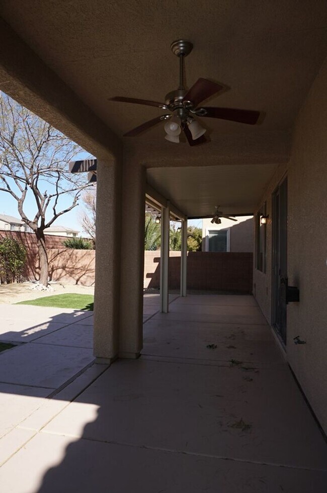 Building Photo - Beautiful Four Bedroom Home in Mountain`s Edge.