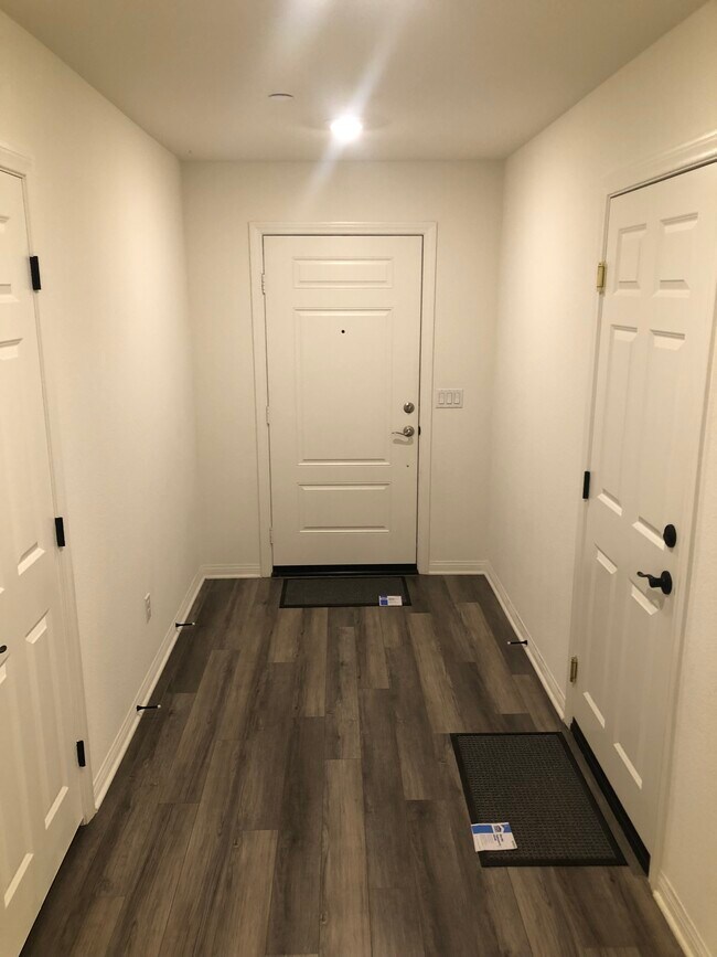 Building Photo - 26756 Calle Celia