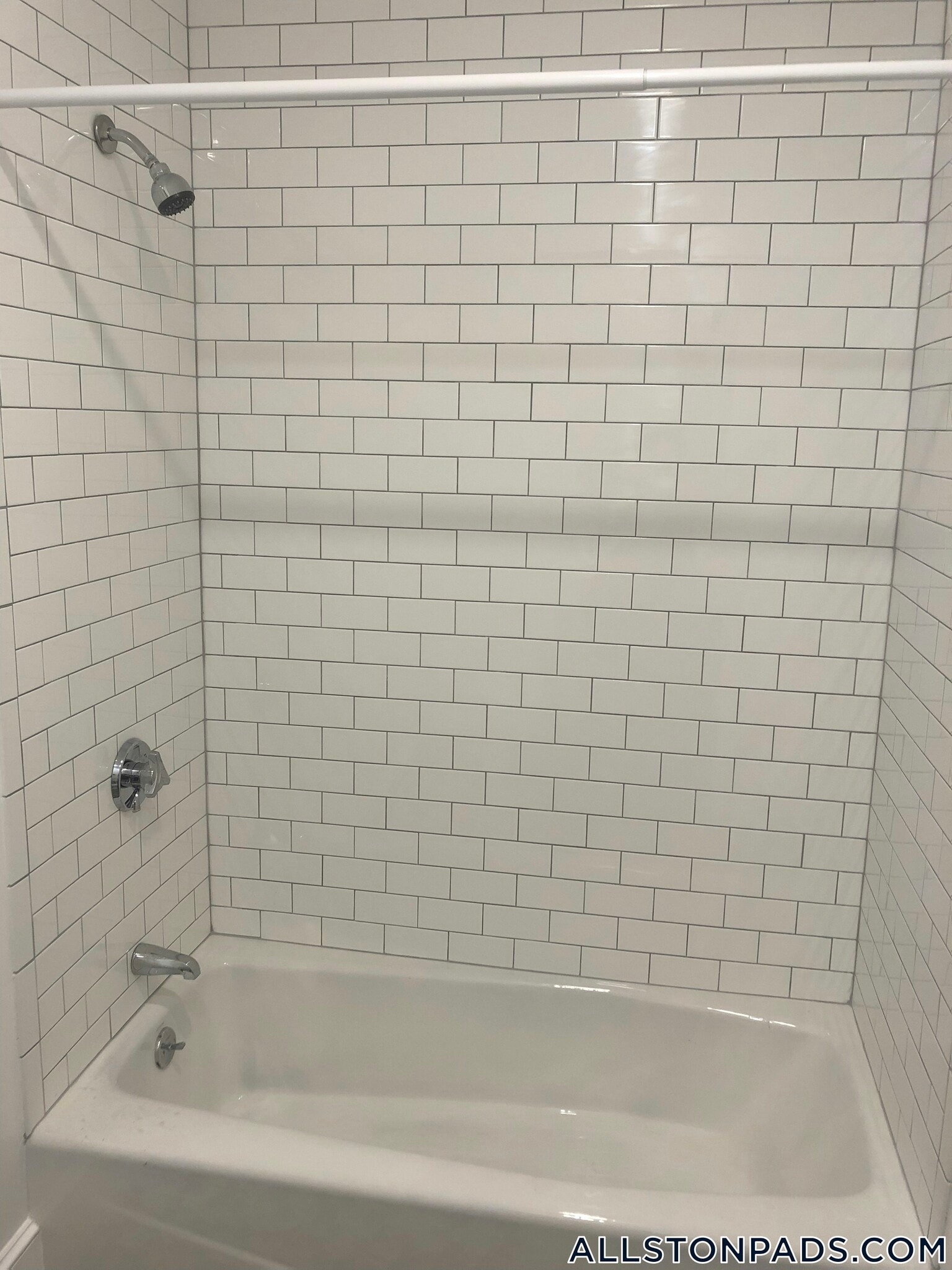 Building Photo - 45 Pratt St