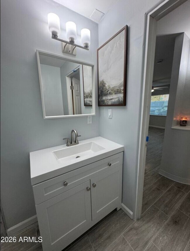 Building Photo - 68 S Ashland