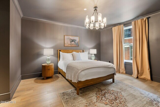 Building Photo - 19 Washington St