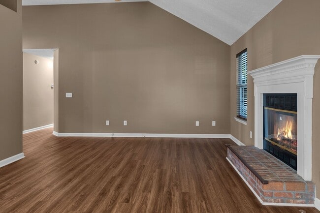 Building Photo - 1409 Aaronwood Dr