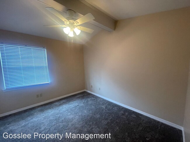 Building Photo - 3 br, 2.5 bath House - 409 Teak Drive