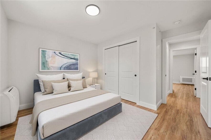 Building Photo - 36 Evarts St