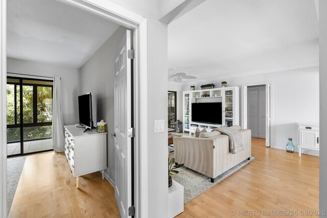 Building Photo - 4022 N Quail Ridge Dr