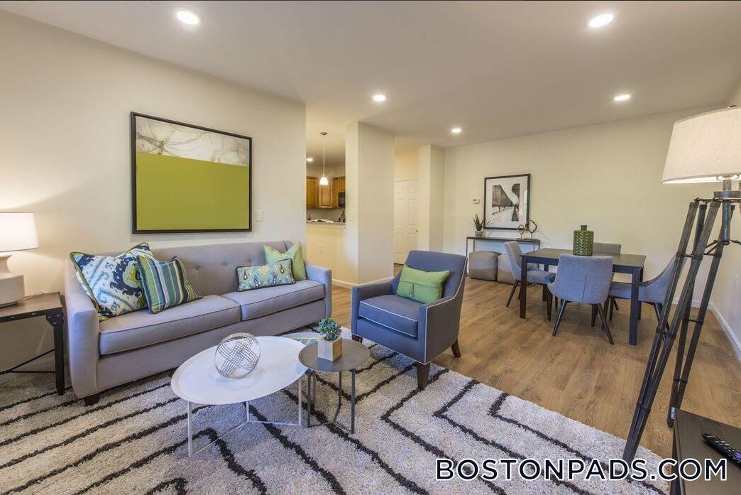 Building Photo - 757 Highland Ave