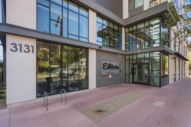 Building Photo - 3131 N Central Ave