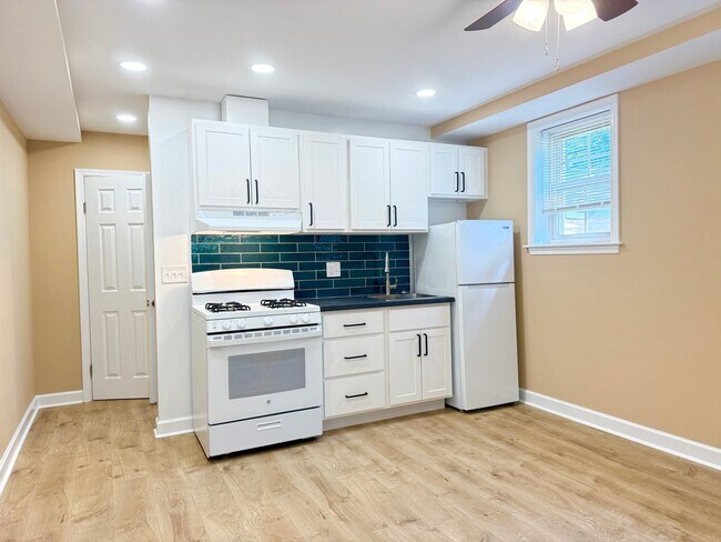 Building Photo - 8310 Garland Ave